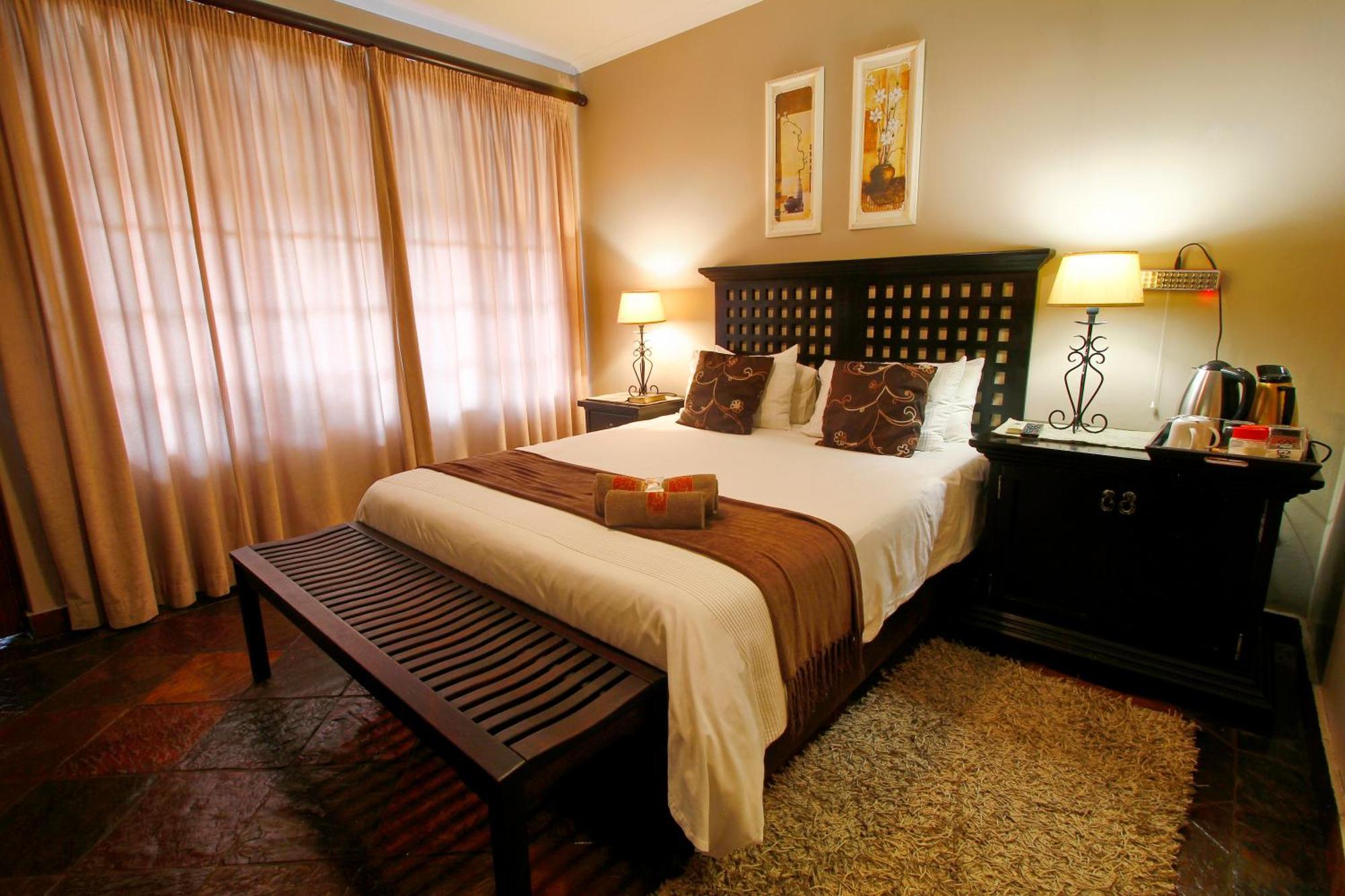 פאלאבורווה Royal Game Guest House חדר תמונה