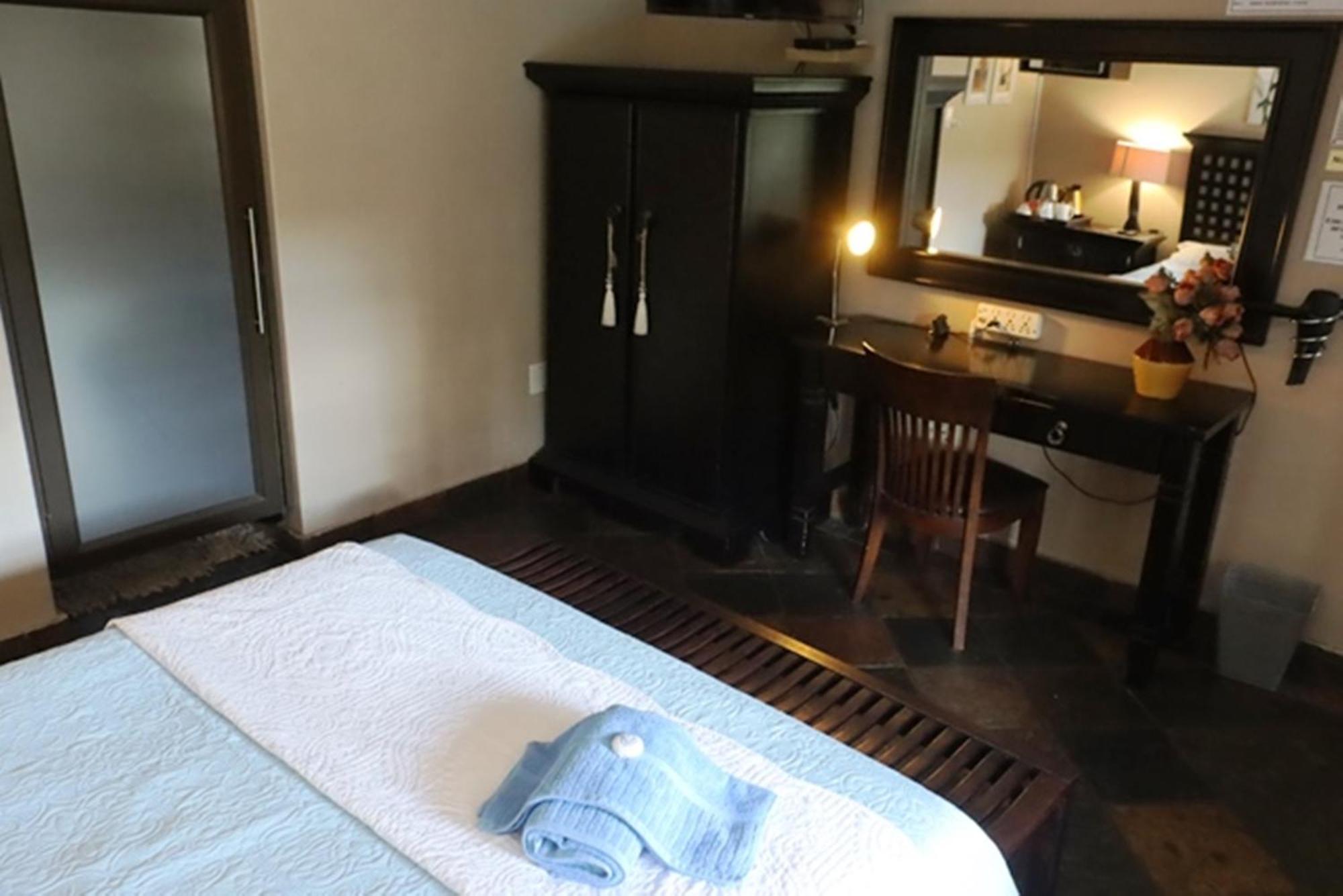 פאלאבורווה Royal Game Guest House מראה חיצוני תמונה