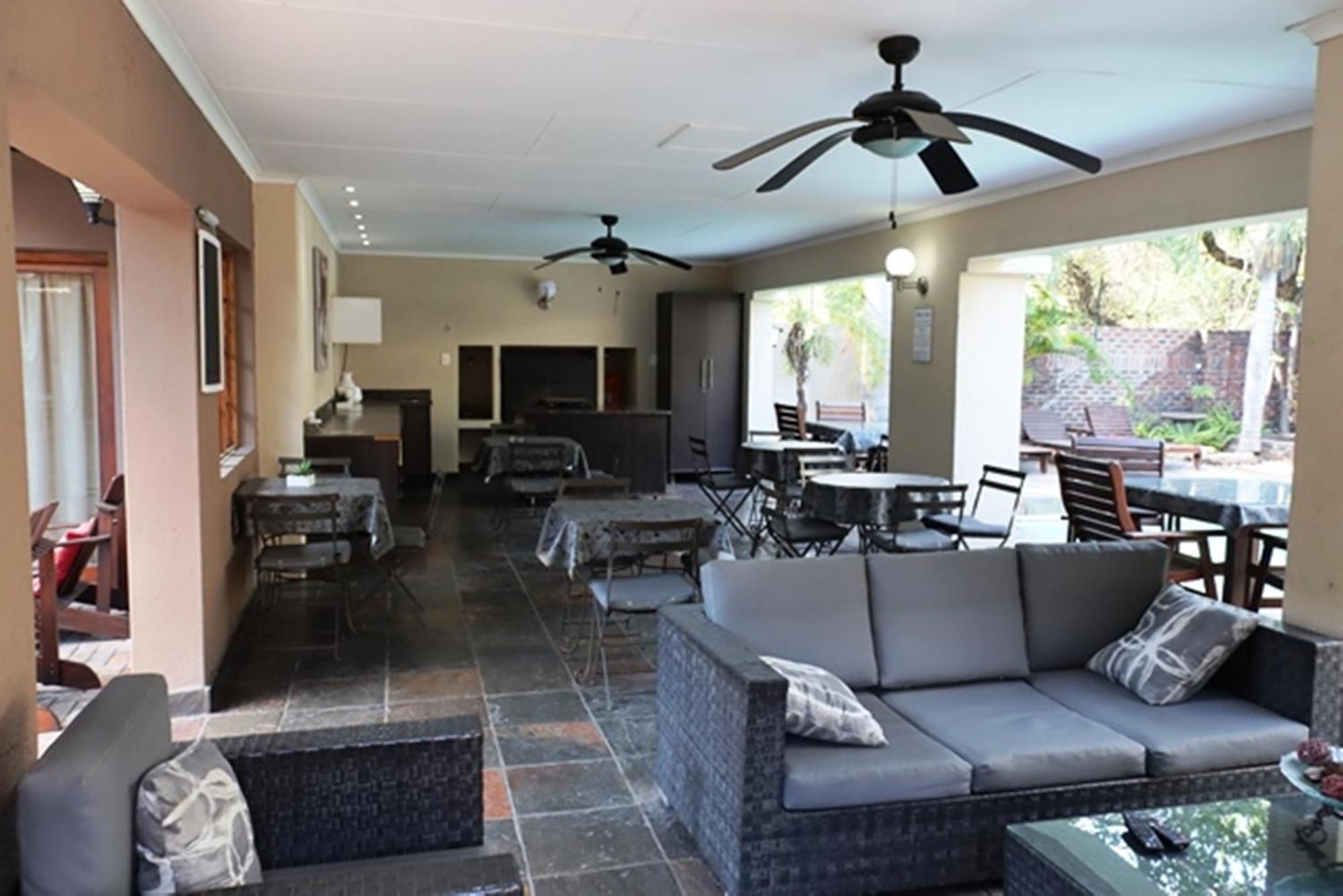פאלאבורווה Royal Game Guest House מראה חיצוני תמונה